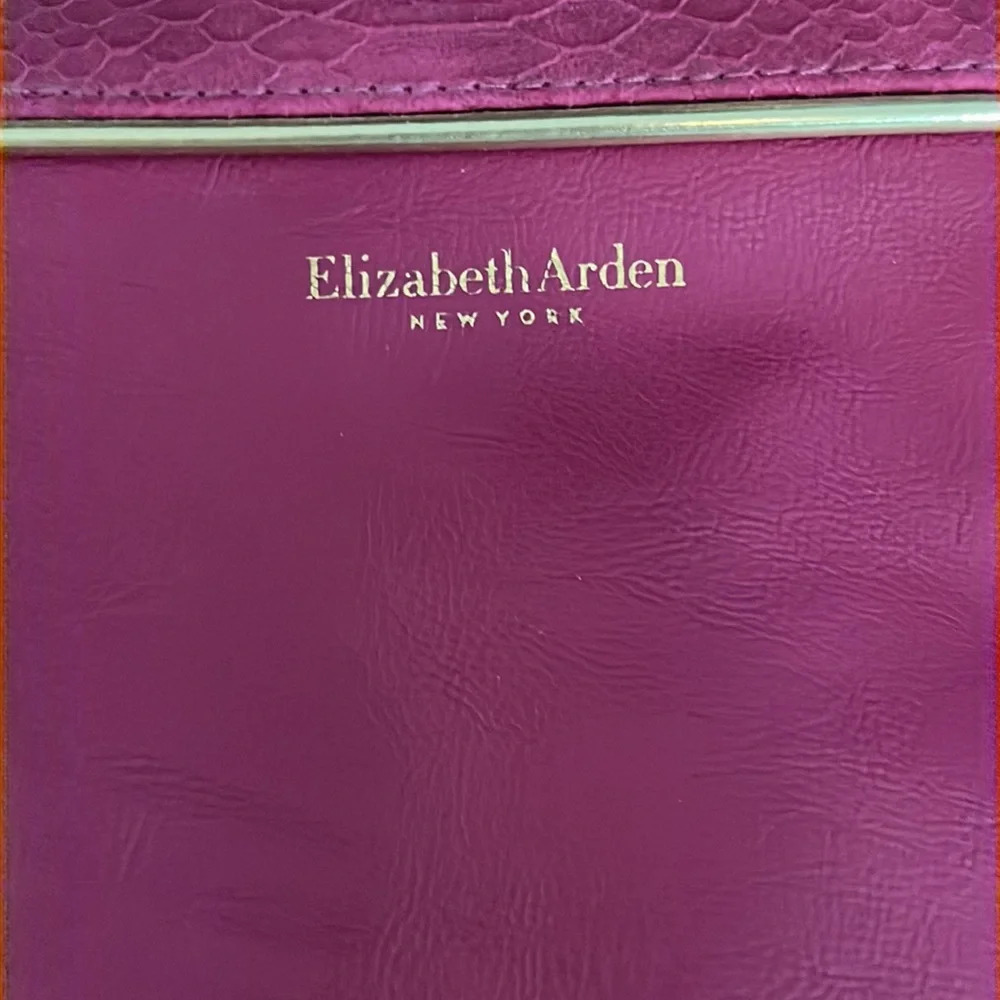 Elizabeth Arden Vintage Cute Pink Make Up Bag